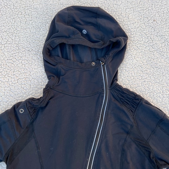 Lululemon Rare Run For It Pullover Size 6 - Picture 3 of 14